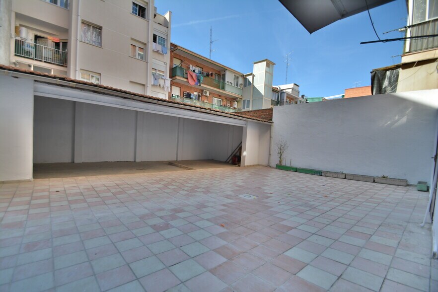 View Photo