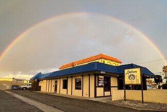 Plus de détails pour 16232 Pacific Coast Hwy, Huntington Beach, CA - Local commercial à vendre