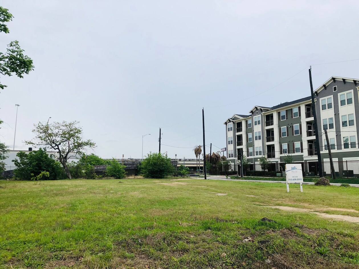 1913 Napoleon St, Houston, TX à vendre Photo de l’immeuble– Image 1 sur 5