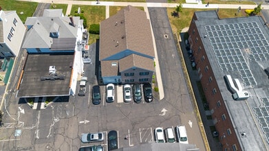 2563 Main St, Stratford, CT à louer Photo intérieure– Image 2 sur 14