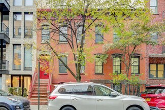 Plus de détails pour 230 S 2nd St, Brooklyn, NY - Logement à vendre