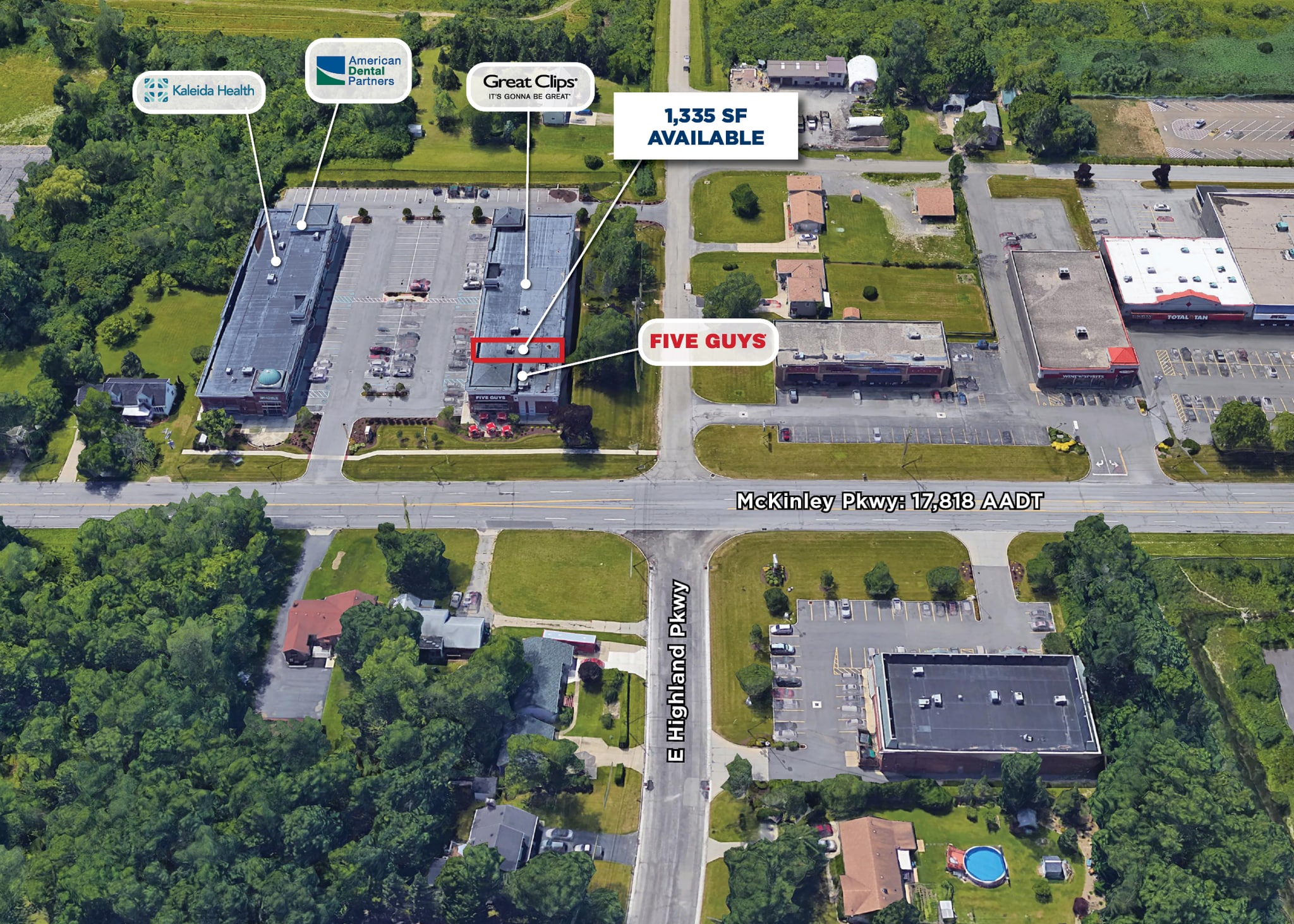 3835-3843 McKinley Pky, Hamburg, NY à louer Photo de l’immeuble– Image 1 sur 3