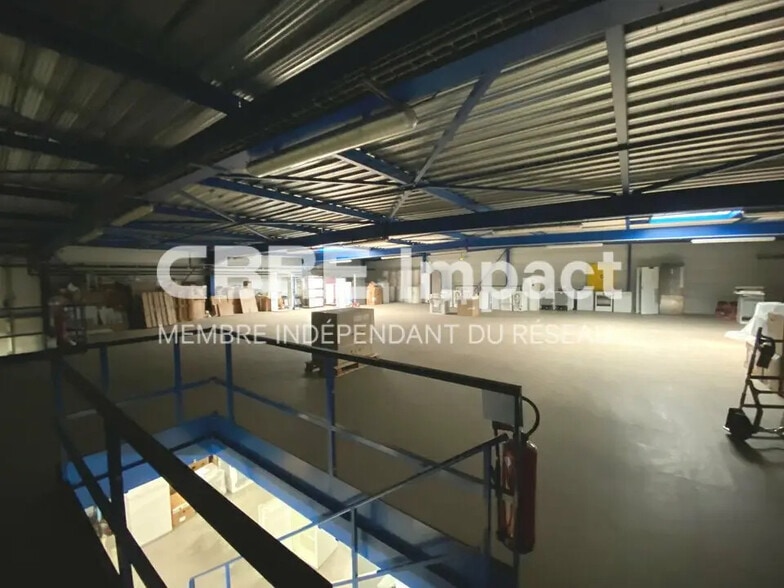 Local d'activités dans Sennecey-lès-Dijon à vendre - Photo intérieure – Image 2 sur 4