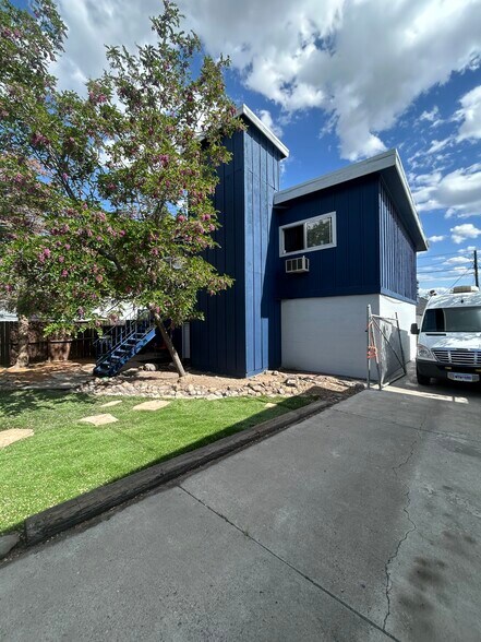 224 Vassar St, Reno, NV à louer - Photo de l’immeuble – Image 2 sur 17