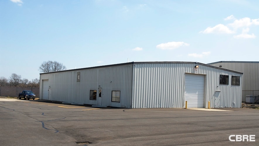 5140 Wagner Ford Rd, Dayton, OH à vendre - Photo principale – Image 1 sur 3
