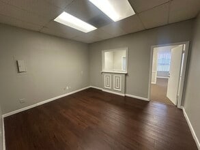 5104 N Orange Blossom Trl, Orlando, FL à louer Photo intérieure– Image 1 sur 5