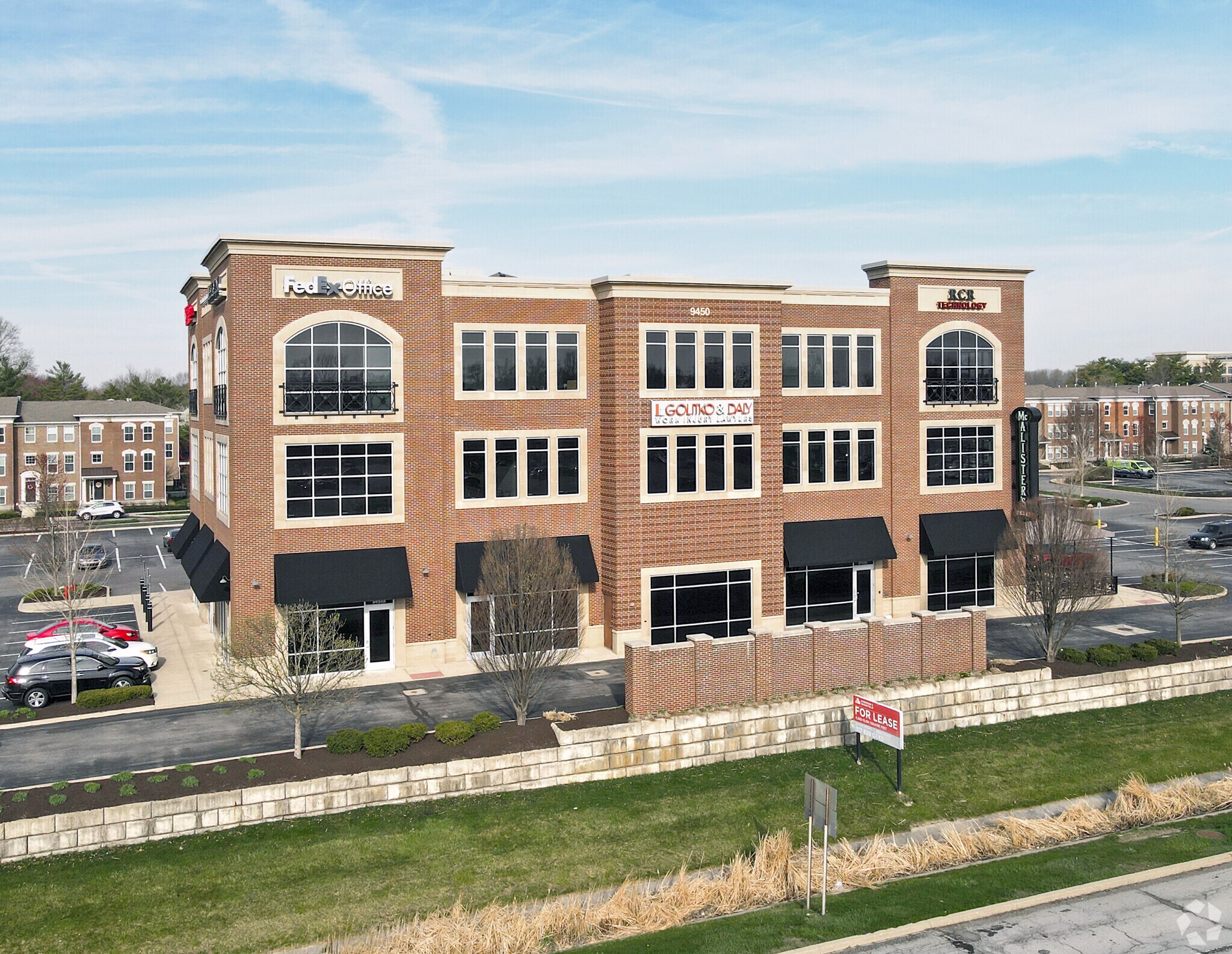 9450 N Meridian St, Indianapolis, IN à louer Photo principale– Image 1 sur 3