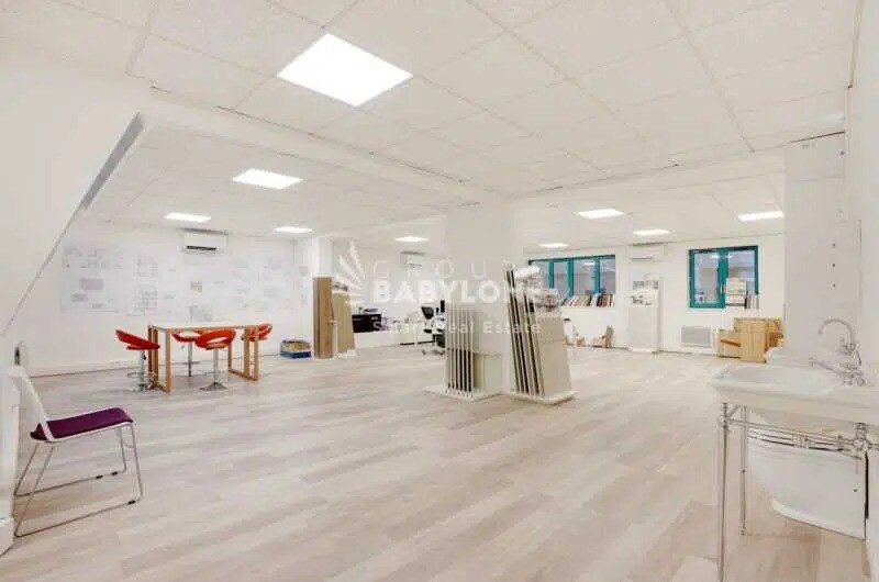 Bureau dans Boulogne-Billancourt à louer - Photo de l’immeuble – Image 2 sur 8