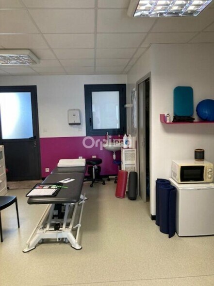 Bureau dans Plouhinec à louer - Photo intérieure – Image 2 sur 3