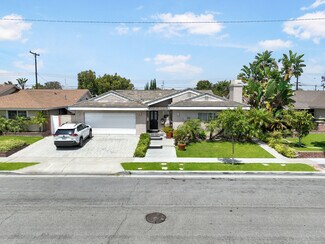Plus de détails pour 15332 Shasta Ln, Huntington Beach, CA - Santé à vendre