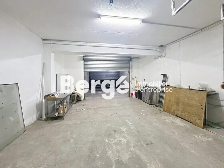 Industriel/Logistique dans Mougins à louer - Photo de l’immeuble – Image 1 sur 4