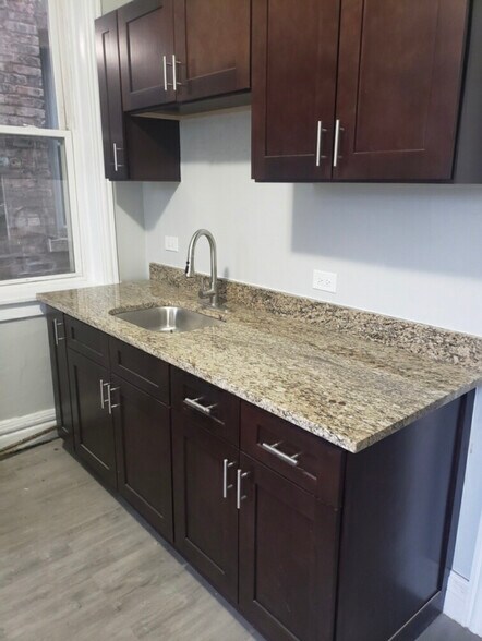 6456 S Parnell Ave, Chicago, IL à vendre - Photo de l’immeuble – Image 2 sur 5