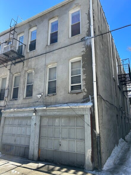 1150 Manor Ave, Bronx, NY à vendre - Photo de l’immeuble – Image 2 sur 11