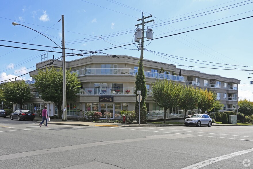 15250 Thrift Av, White Rock, BC à louer - Photo de l’immeuble – Image 2 sur 13