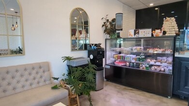 9430 Warner Ave, Fountain Valley, CA à louer - Vidéo sur l’annonce professionnelle 