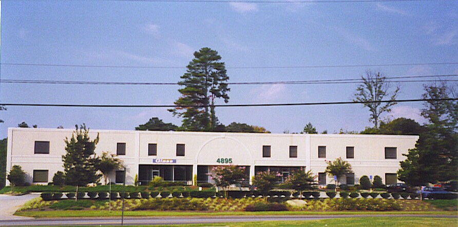 4895 S Atlanta Rd, Atlanta, GA à louer Photo de l’immeuble– Image 1 sur 11