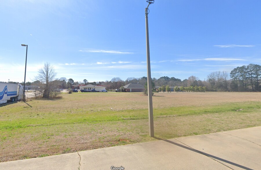 311 Karlie Dr, Richland, MS à vendre - Photo de l’immeuble – Image 3 sur 5