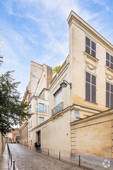 8 Rue Férou, Paris à louer - Photo de l’immeuble – Image 2 sur 2