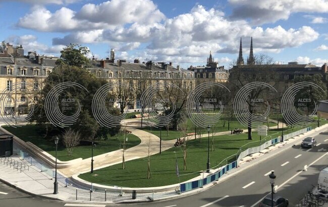 Plus de détails pour Bureau à vendre