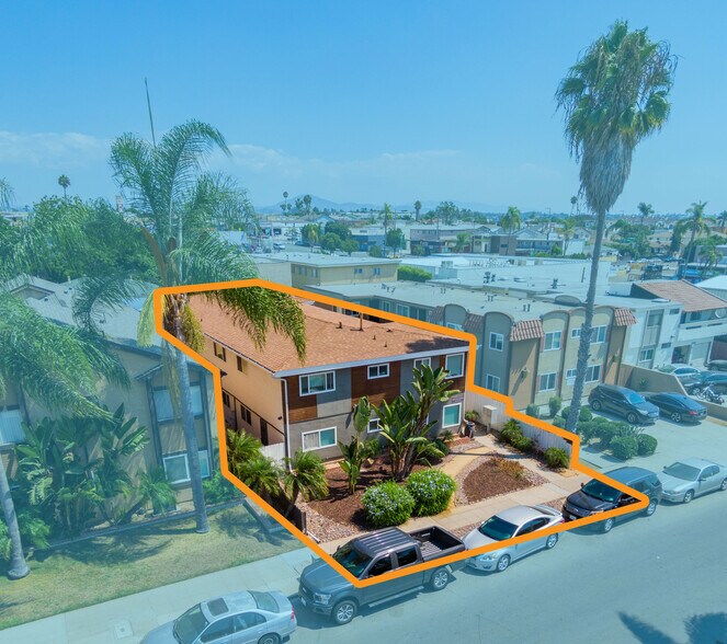 4427 Estrella Ave, San Diego, CA à vendre - Photo de l’immeuble – Image 2 sur 22