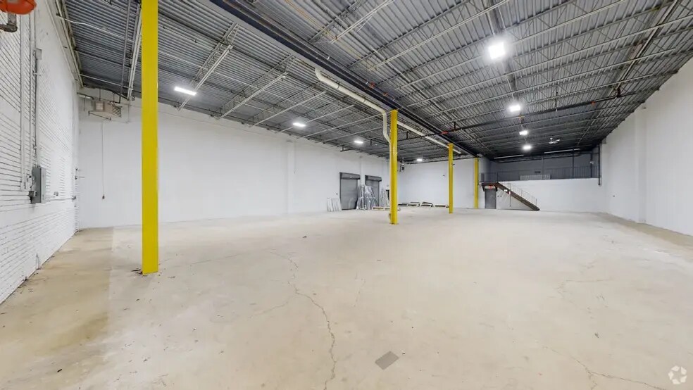 240 State Rt 17 S, Lodi, NJ à vendre - Numérisation 3D Matterport – Image 3 sur 23