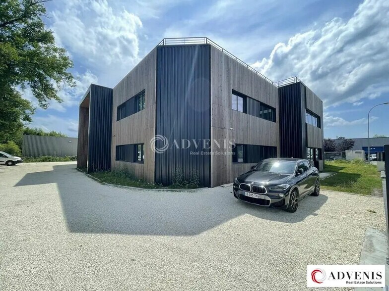 Local d’activités dans Canéjan à louer - Photo de l’immeuble – Image 1 sur 10