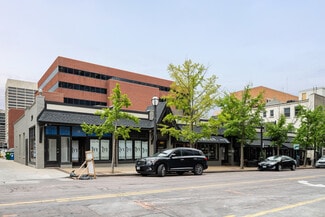 Plus de détails pour 12-16 N Meramec Ave, Clayton, MO - Local commercial à louer