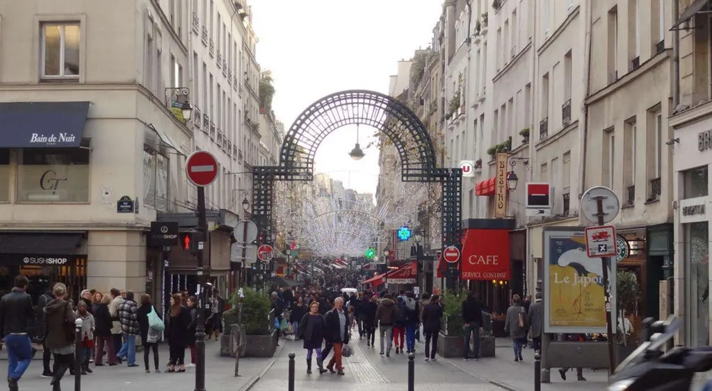 Local commercial dans Paris à louer Photo de l’immeuble– Image 1 sur 6