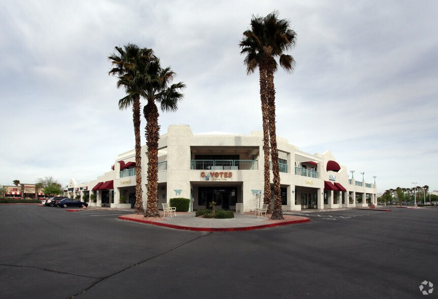 4300 E Sunset Rd, Henderson, NV à louer - Photo de l’immeuble – Image 1 sur 19