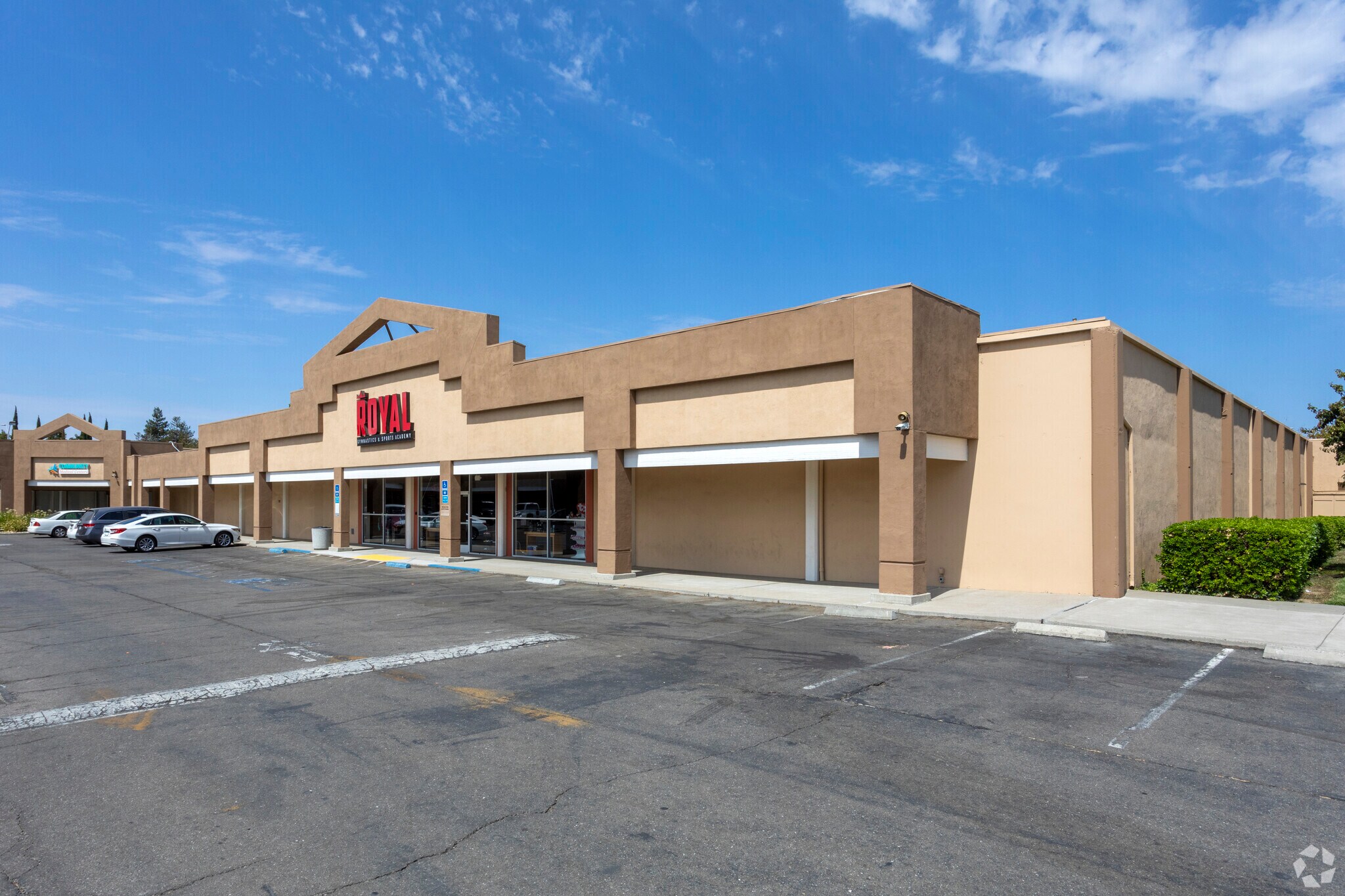 2321 N Tracy Blvd, Tracy, CA à louer Photo principale– Image 1 sur 10