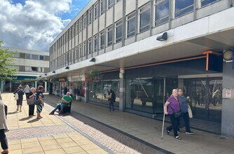 North Walk, Yate à louer Photo de l’immeuble– Image 2 sur 2