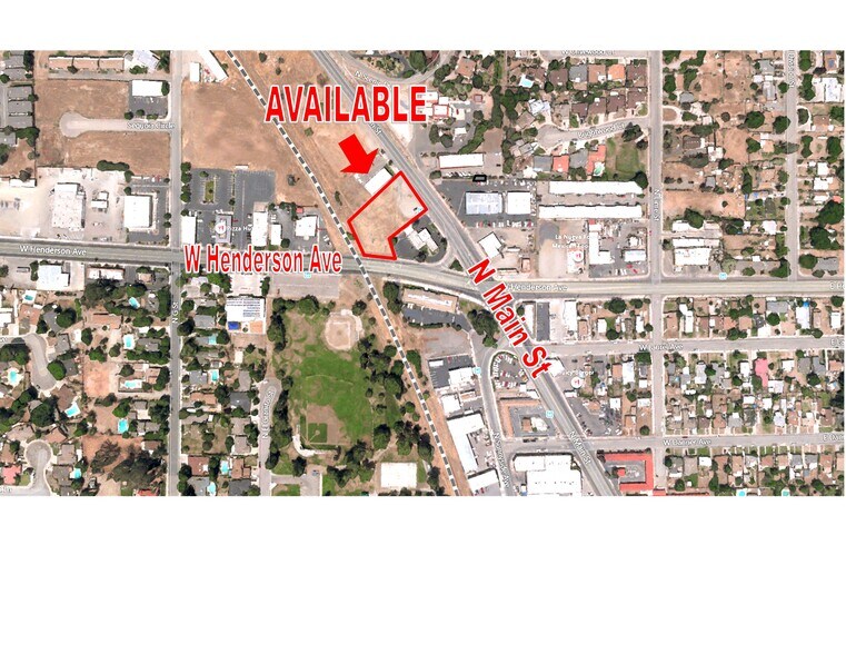 855 N Main St, Porterville, CA à vendre - Photo de l’immeuble – Image 1 sur 4