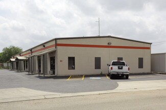 Plus de détails pour 211 Trade Center Dr, New Braunfels, TX - Local d'activités à louer