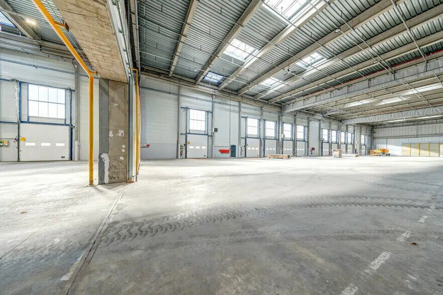  dans Allonne à vendre - Photo de l’immeuble – Image 1 sur 1