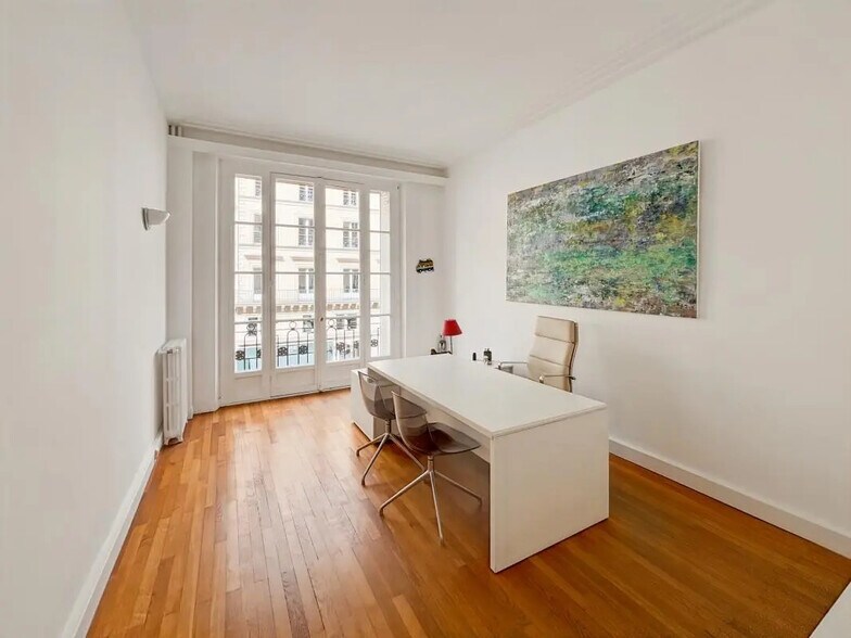 Bureau dans Paris à louer - Photo de l’immeuble – Image 3 sur 7