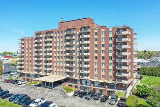 Plus de détails pour 2100 E High St, Springfield, OH - Bureau/Local commercial à louer