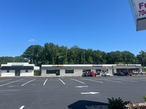 4701 N Tryon St, Charlotte, NC à louer Photo intérieure– Image 2 sur 15