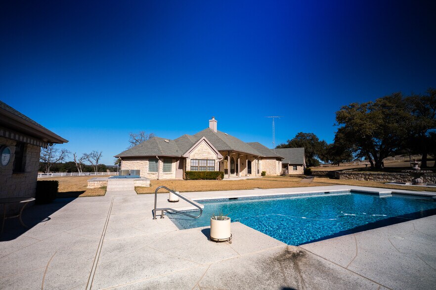 3010 Split Oak Ranch rd, Belton, TX à vendre - Photo de l’immeuble – Image 2 sur 13