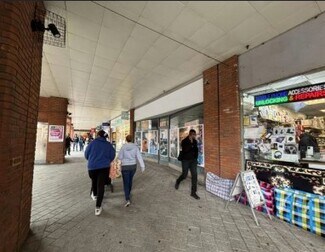 Plus de détails pour London Rd, Redhill - Local commercial à louer