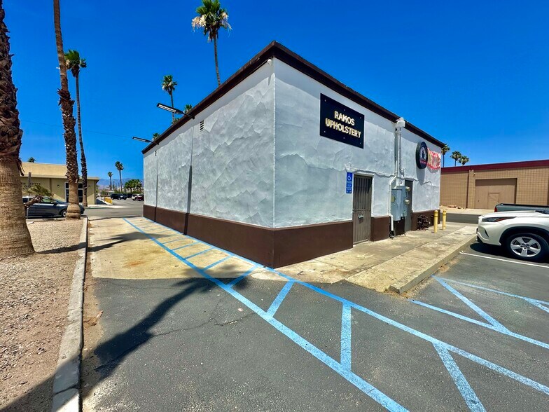 45820 Fargo St, Indio, CA à louer - Photo de l’immeuble – Image 2 sur 18