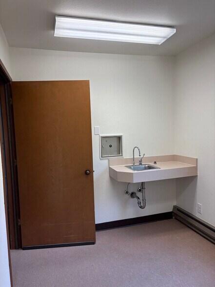 3218 Nassau St, Everett, WA à louer - Photo intérieure – Image 3 sur 5