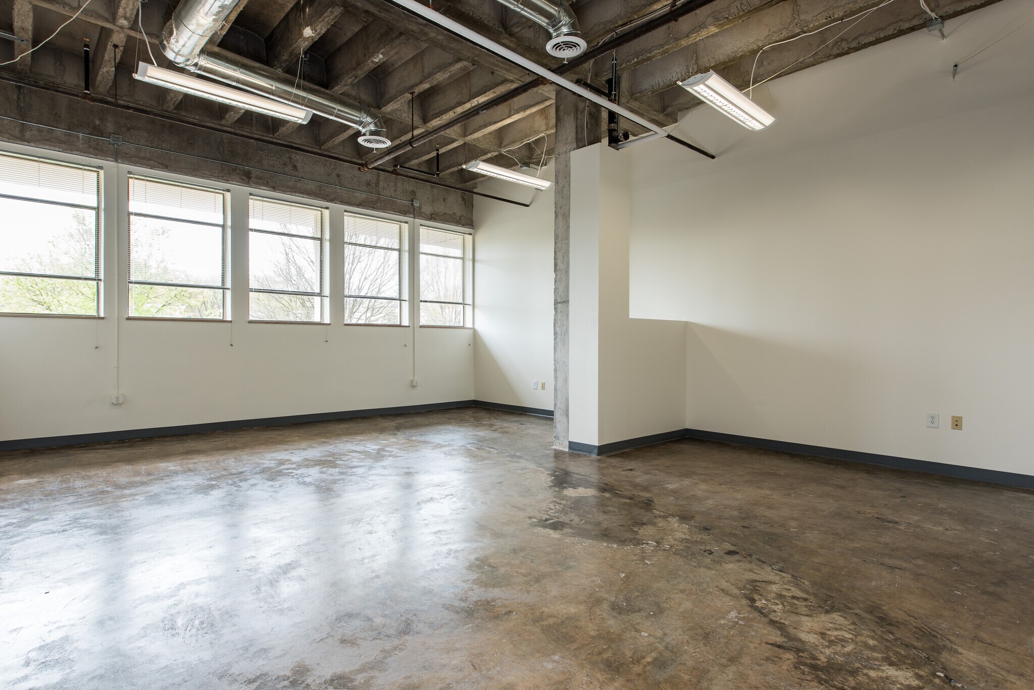 834 Inman Village Pky, Atlanta, GA à louer Photo principale– Image 1 sur 5