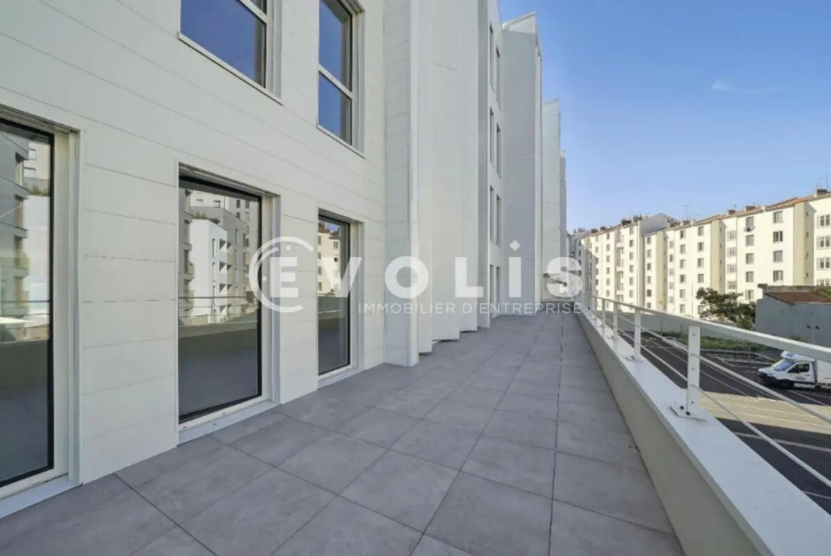 Bureau dans Lyon à louer Photo de l’immeuble– Image 1 sur 10