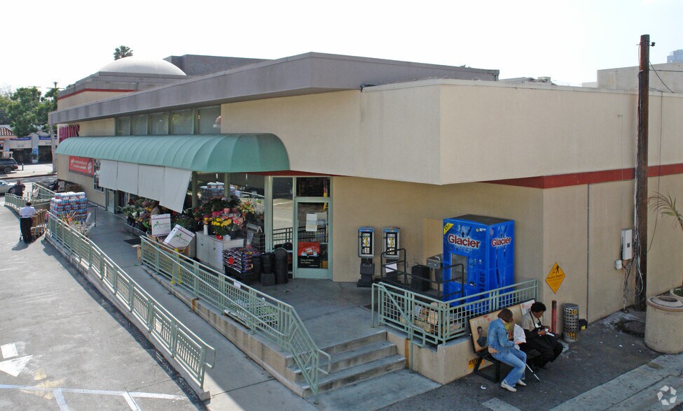 9467 W Olympic Blvd, Beverly Hills, CA à vendre - Photo de l’immeuble – Image 3 sur 6