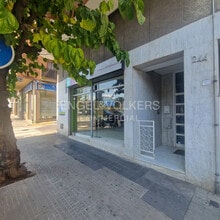 Local commercial dans Vallirana, Barcelona à louer Photo intérieure– Image 1 sur 9