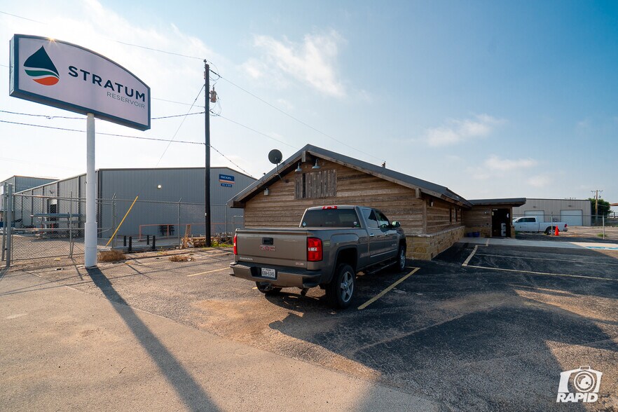 7409 Industrial Ave, Midland, TX à louer - Photo de l’immeuble – Image 3 sur 13
