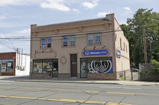 Plus de détails pour 51-53 W Montauk Hwy, Lindenhurst, NY - Bureau/Local commercial à louer