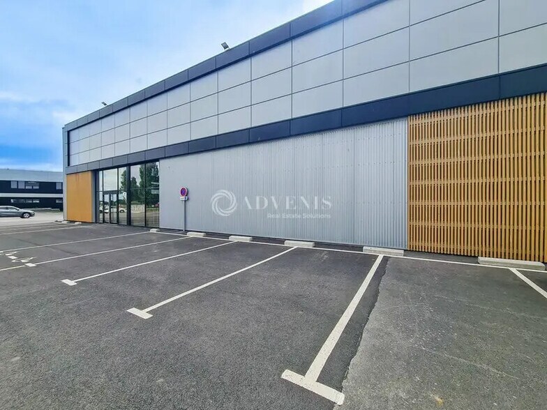 Local commercial dans Lamballe-Armor à louer - Photo de l’immeuble – Image 2 sur 10