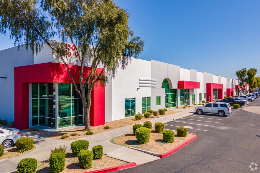 7150 W Roosevelt St, Phoenix, AZ à louer - Photo de l’immeuble – Image 3 sur 18