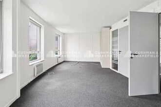 6-6 Rue Laferrière, Paris à louer Photo intérieure– Image 2 sur 6